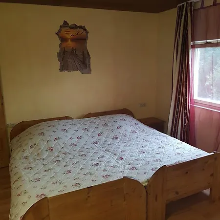 Rose Garni Hotel *