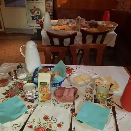 Hotel Rose Garni *